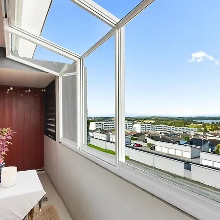 Ons - With Walking Distance To Ons, With Views And Two Terraces Apartamento Stavanger