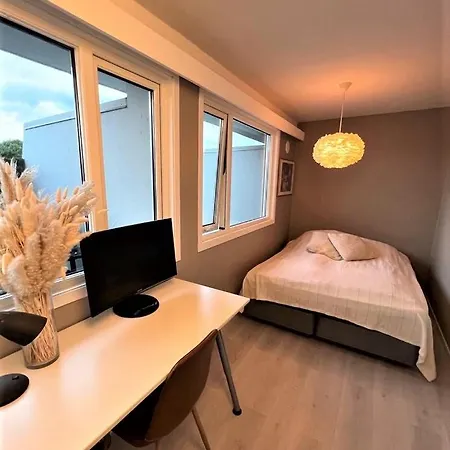 Ons - With Walking Distance To Ons, With Views And Two Terraces Apartamento *