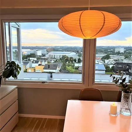 Ons - With Walking Distance To Ons, With Views And Two Terraces * Stavanger